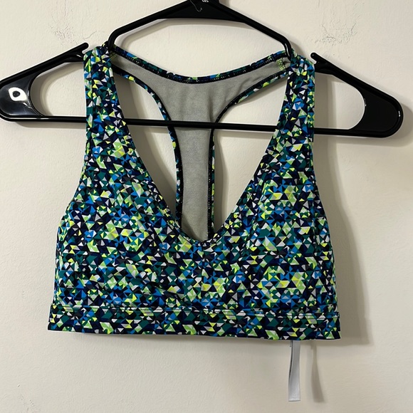 Victoria's Secret Other - Victoria’s Secret Sport V-neck Racerback Geometric Pattern Sports Bra Size S
